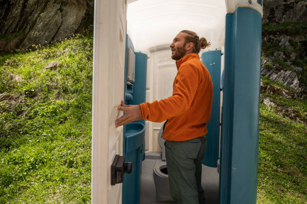 Best Affordable portable toilet rental  in Aliquip, PA